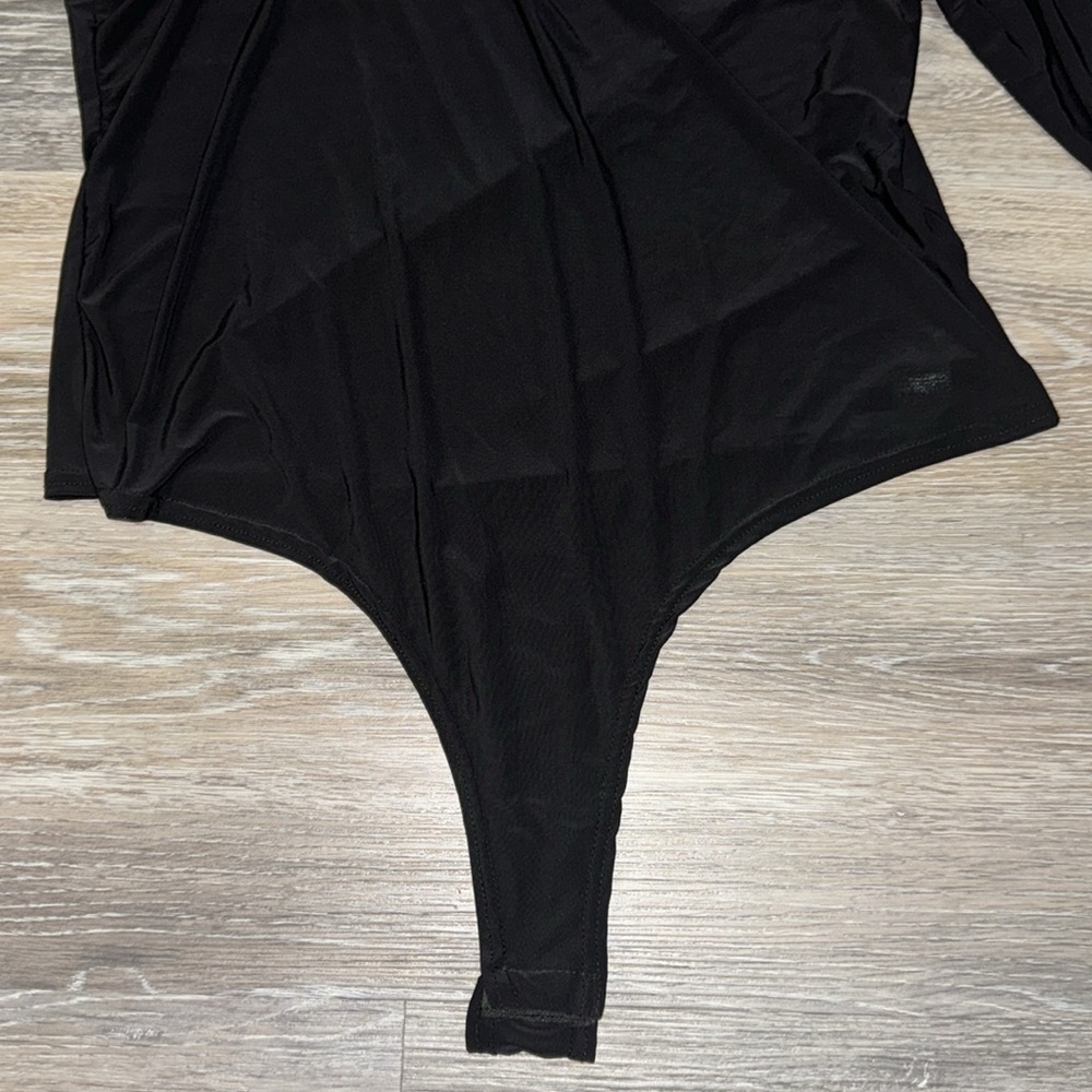 PrettyLittleThing Black One Shoulder Bodysuit - Size 16 - Picture 4 of 6